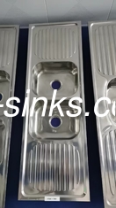 سینک آشپزخانه درجه تجاری با صفحه تخلیه برای تاسیسات مواد غذایی شلوغ