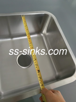 R10 سینک گرما ریخته شده گوشه ای برای بهبود مدیریت حرارتی