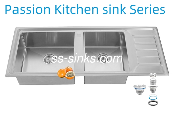 12050 دست ساز آشپزخانه فولاد ضد زنگ دو قاشق آبشویی با تخلیه