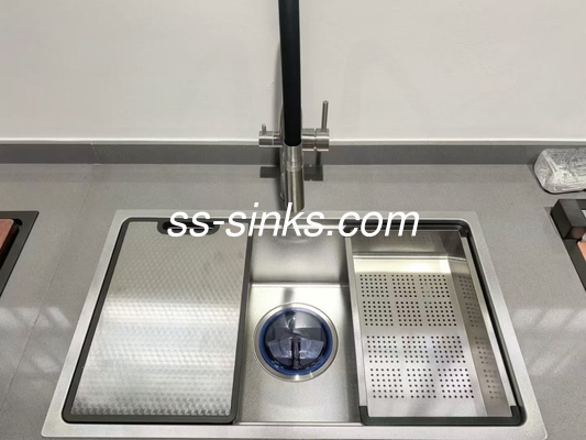 سینک ظرفشویی تک لگن استیل ضد زنگ زیر صفحه ای با جنس 18/10 نیکل استیل و سرریز مورد نیاز